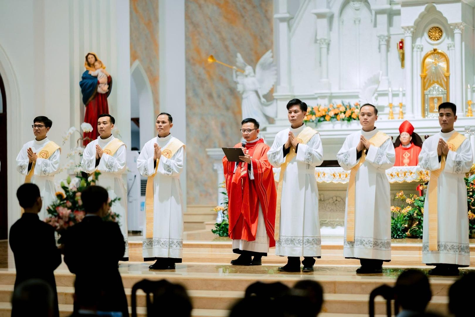 Photo-8